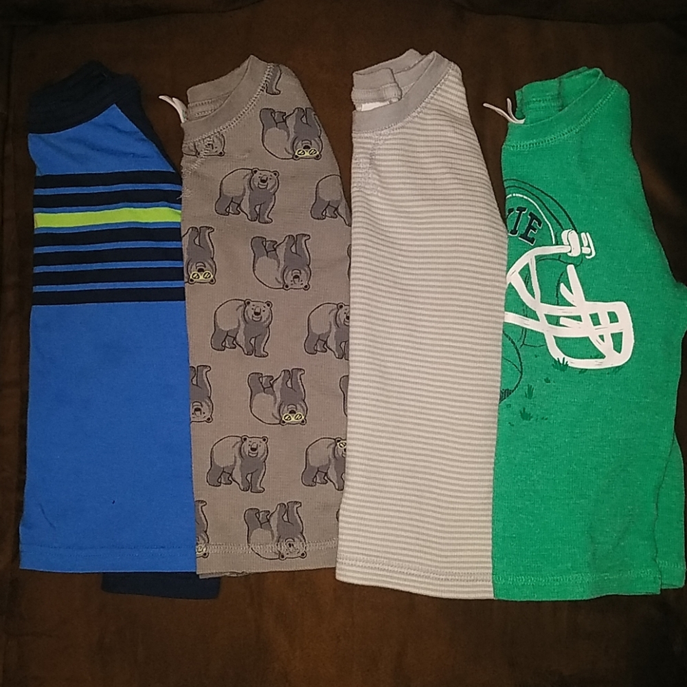 4 pack Circo long sleeve shirts